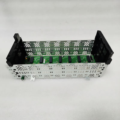 PLC 440R-D23166 GUARDMASTER CHE CONTROLLA IL MODULO DI RELÈ DI SICUREZZA